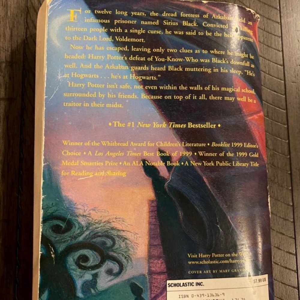 Harry Potter Book - Picture 3 of 9